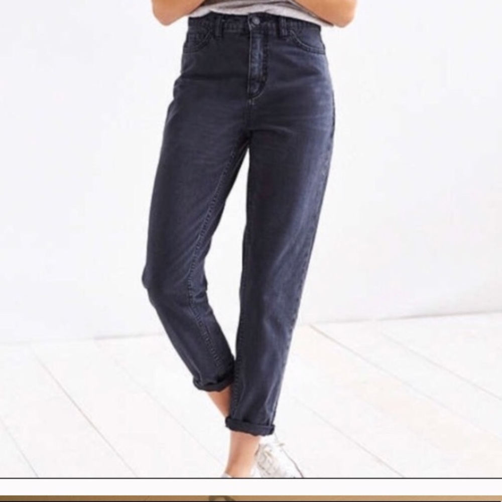 Big high rise mom jean